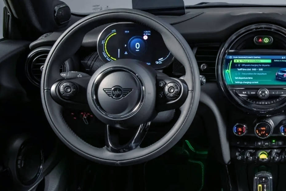 Mini Cooper SE Steering Wheel