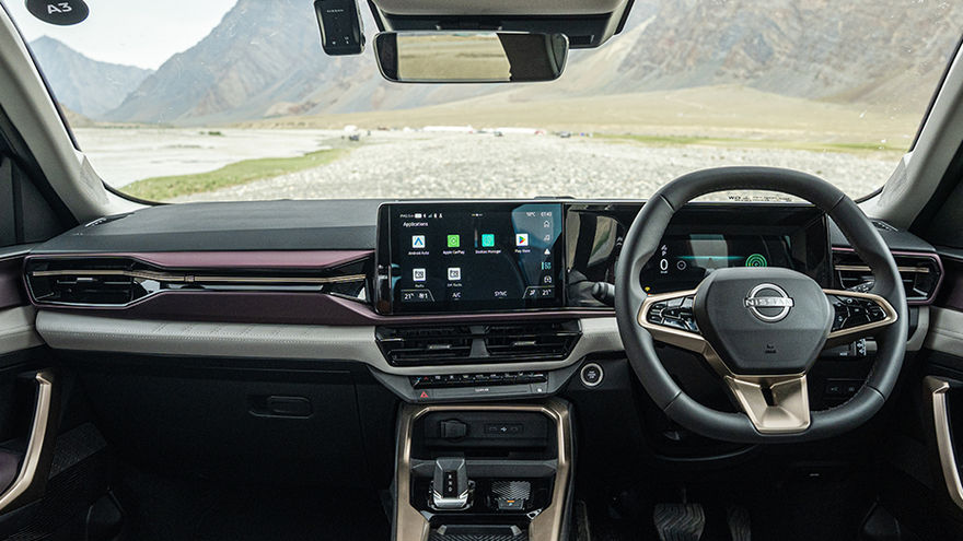 நிசான் tekton dashboard