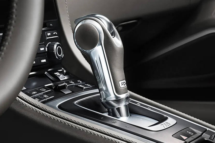 പോർഷെ 718 gear shifter