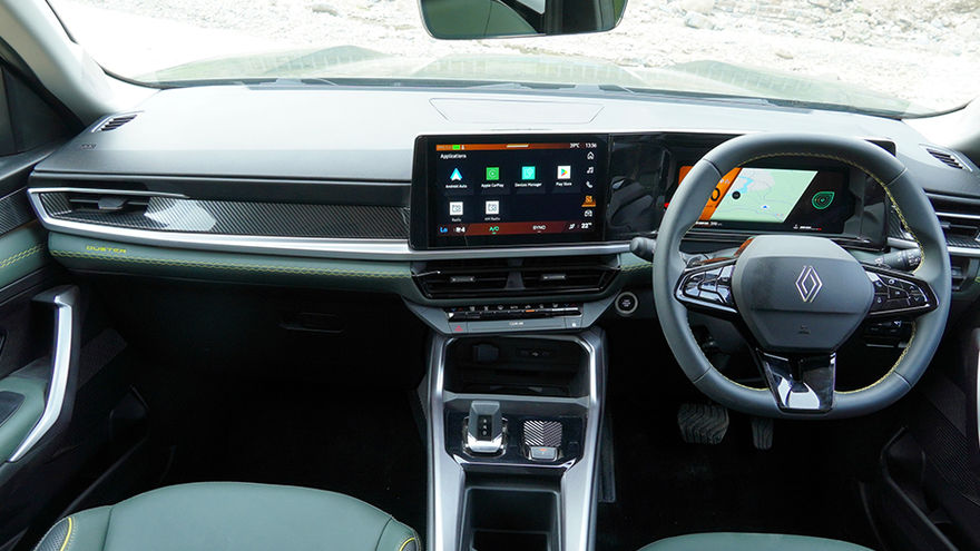റെനോ ഡസ്റ്റർ dashboard