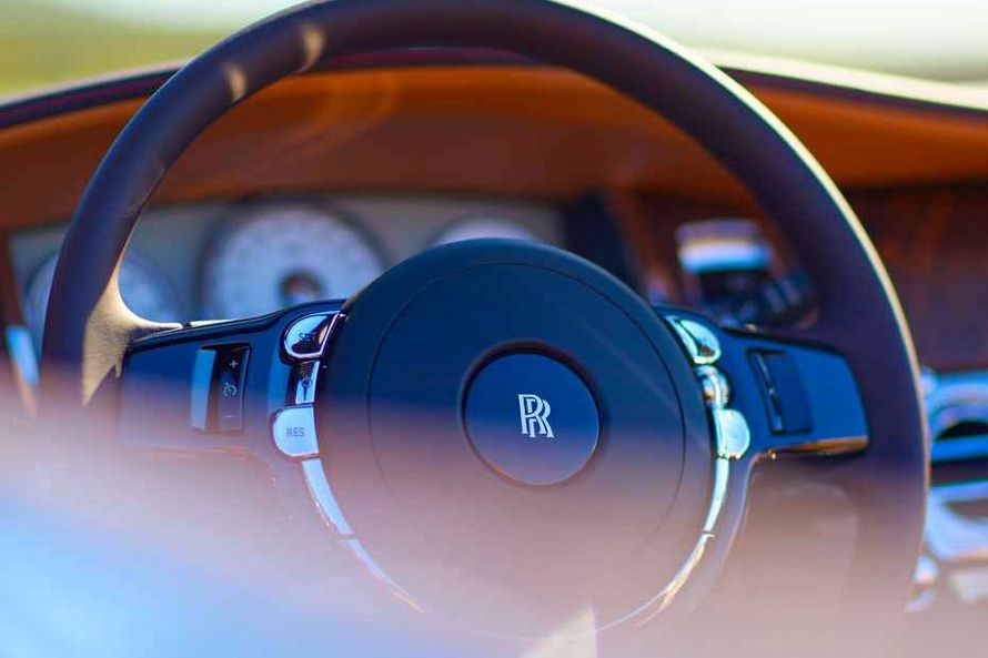 Rolls-Royce Dawn Steering Wheel Image