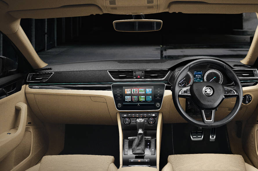 स्कोडा सुपर्ब dashboard