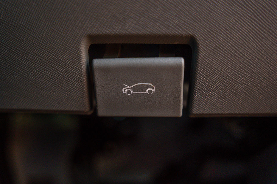 Tata Punch EV Bonnet Release Lever
