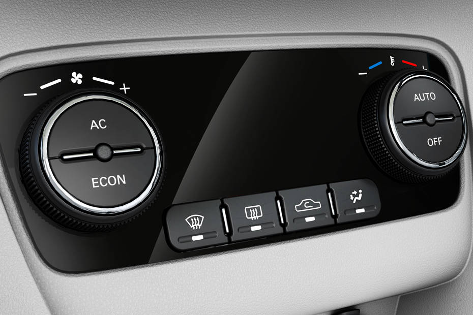 Tata Tiago EV AC Controls