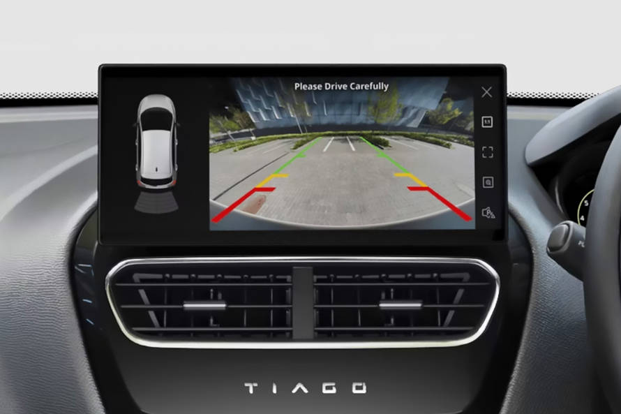 Tata Tiago Parking Camera Display