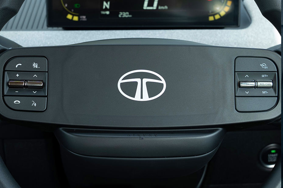 Tata Tiago Driver airbag Image