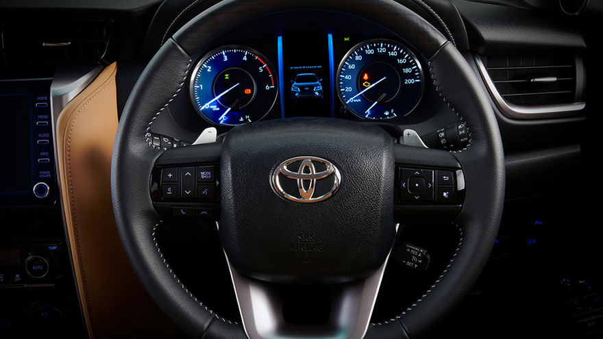 Toyota Fortuner Steering Wheel