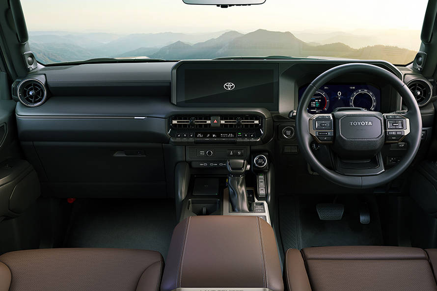 ടൊയോറ്റ ലാന്റ് ക്രൂസിസർ 250 dashboard