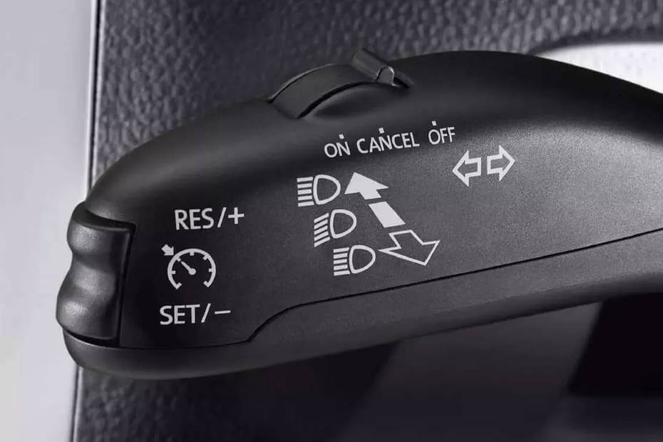 Volkswagen Taigun Recessed Steering Controls