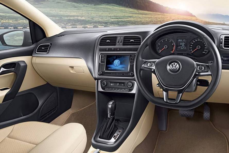 Volkswagen Vento 2015-2019 The Vento gets a dual-tone black and beige dashboard on the Highline and Highline Plus models, while lower variants get a black cabin theme. Volkswagen claims that the panels used for the dashboard are scratch-resistant, which is expected to minimise signs of wear and tear.