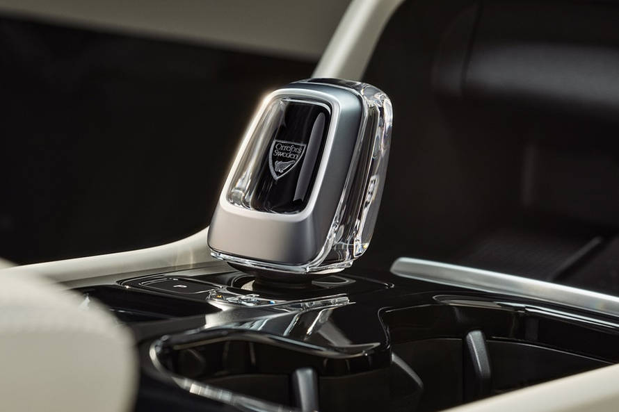 Volvo XC40 Gear Shifter