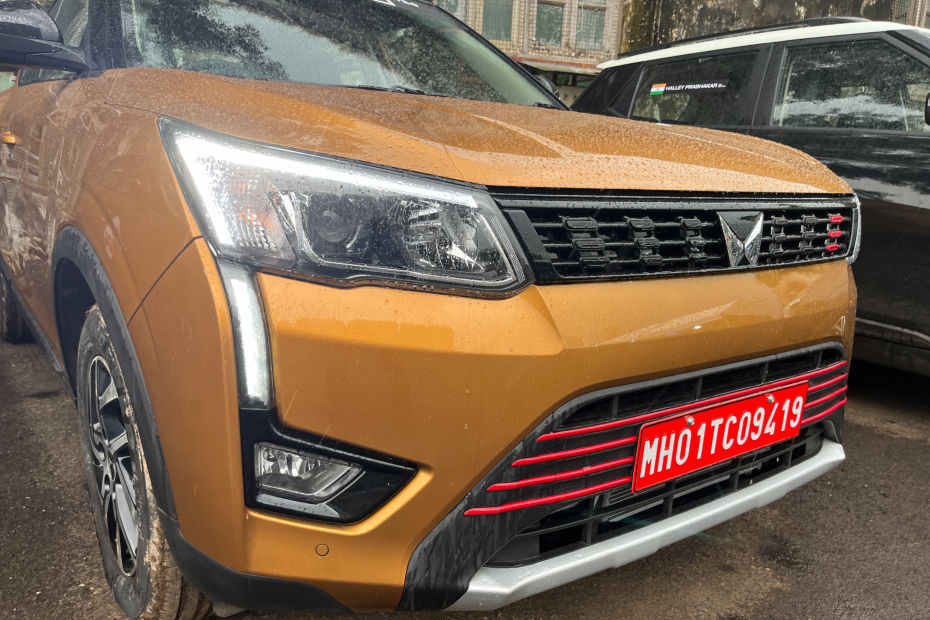 front view XUV300 TurboSport