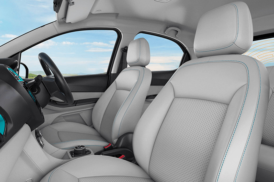 Tata Tiago EV XZ+ Tech Lux Variant Analysis: Should You Go For The Top ...