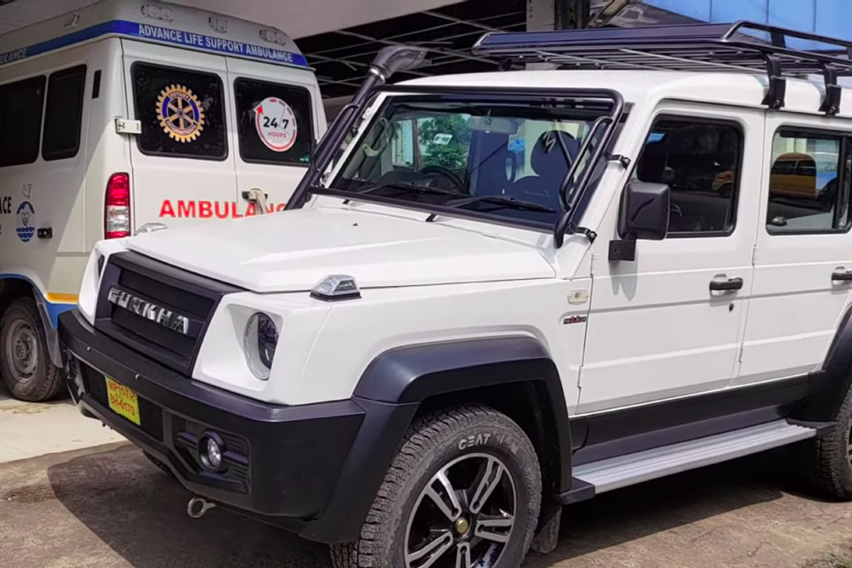 Force Gurkha 5-door Spied Force Gurkha 5-door Spied