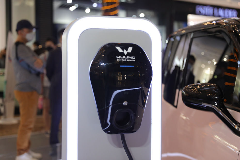 Indonesia-spec Air EV wallbox charger
