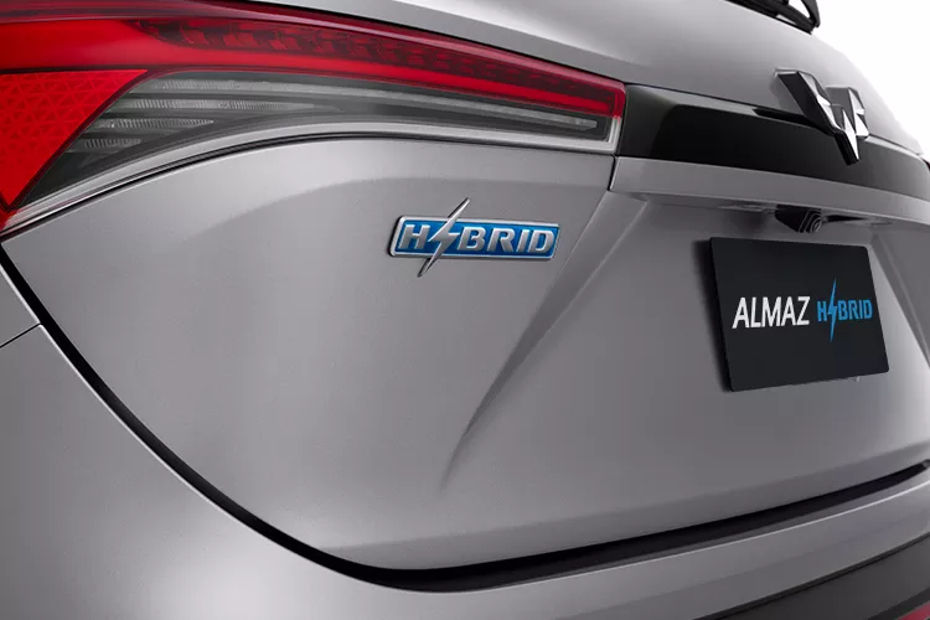 Indonesia-spec MG Hector (Wuling Almaz) Hybrid badge