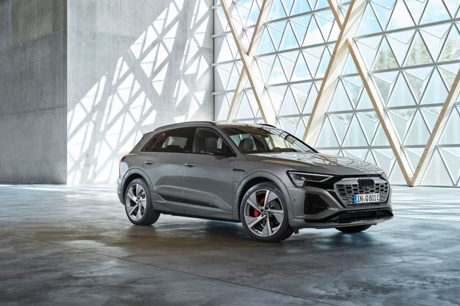 2023 Audi Q8 e-tron