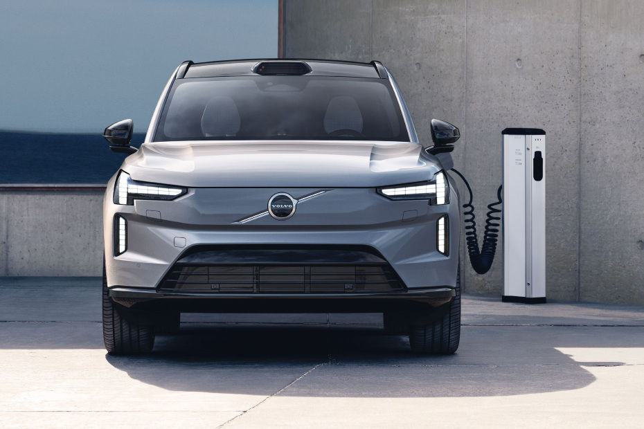 Volvo EX90 charging Volvo EX90 charging