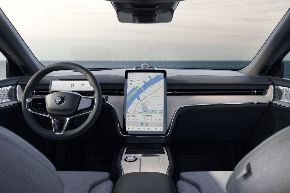 Volvo EX90's 14.5-inch touchscreen with built-in Google Volvo EX90's 14.5-inch touchscreen with built-in Google