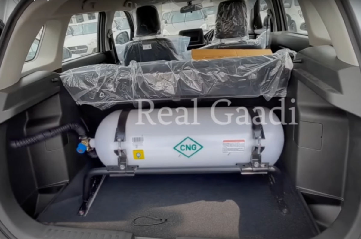 Maruti Brezza CNG