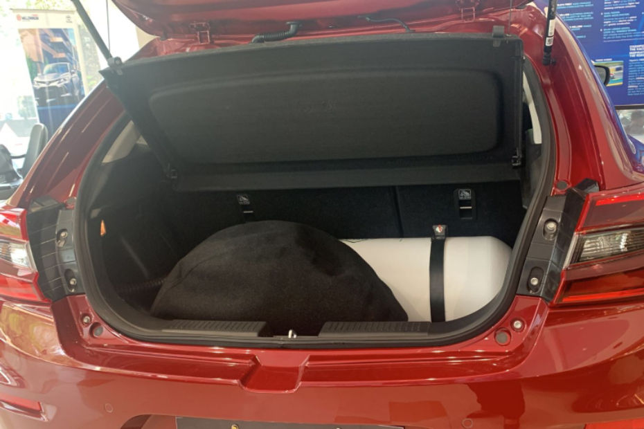 Maruti Glanza CNG Boot