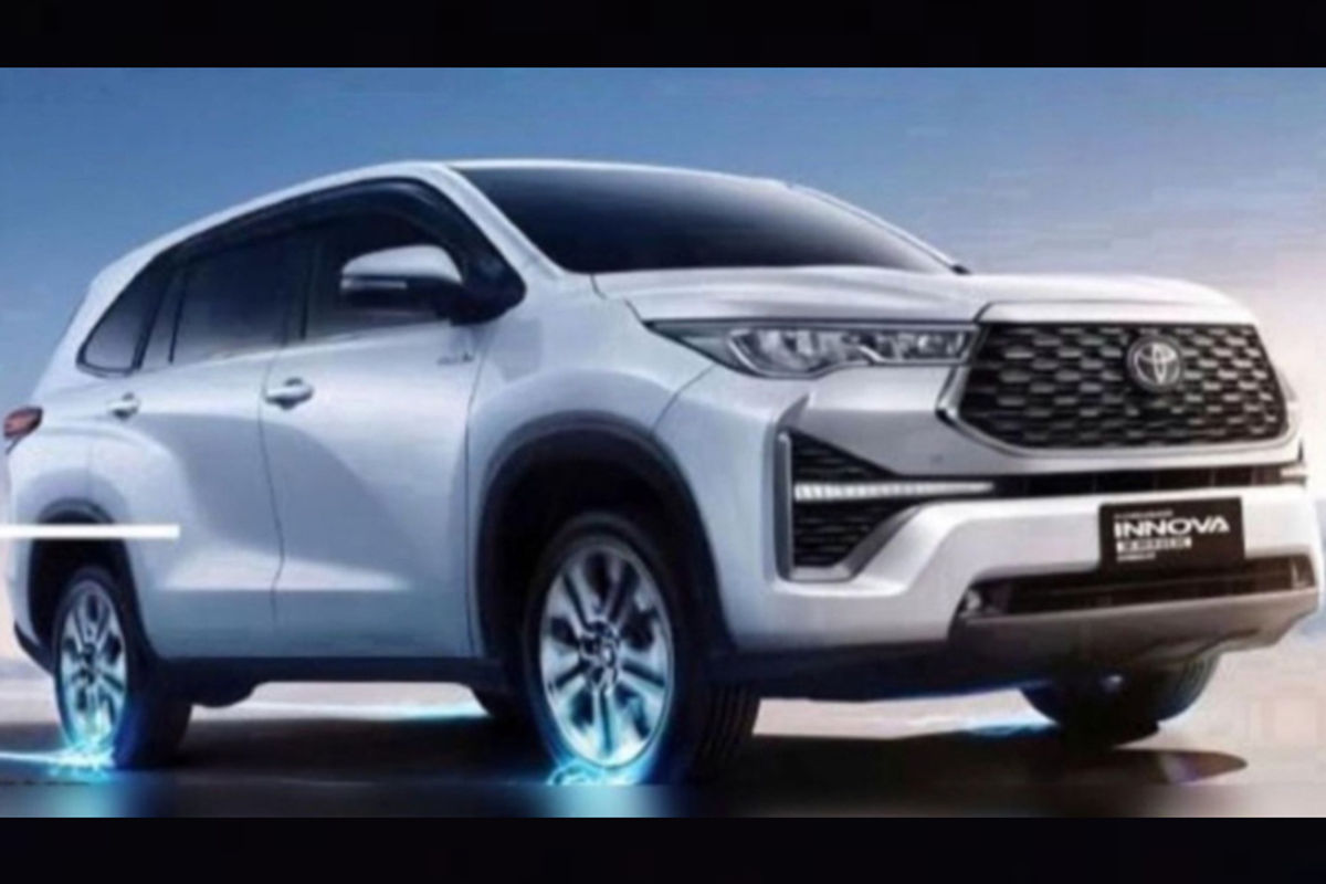 Toyota Innova Hycross