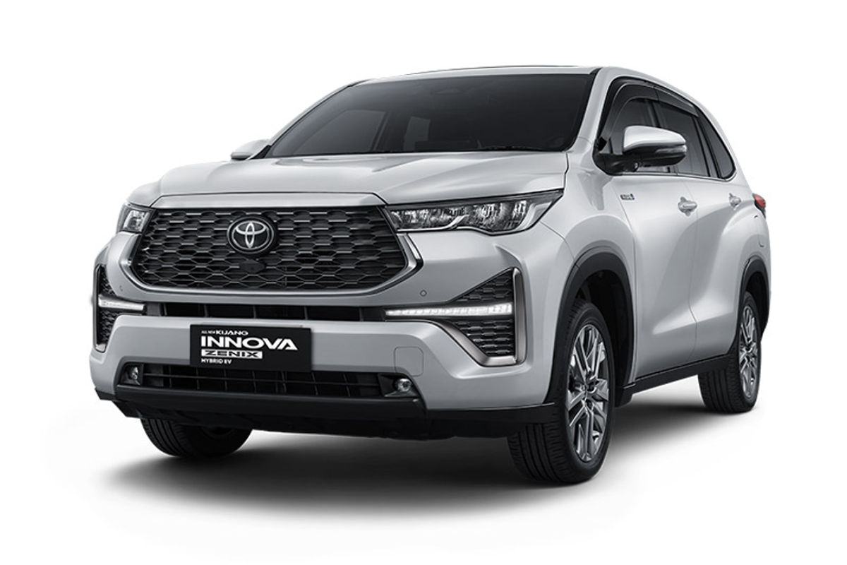 Toyota Innova Hycross
