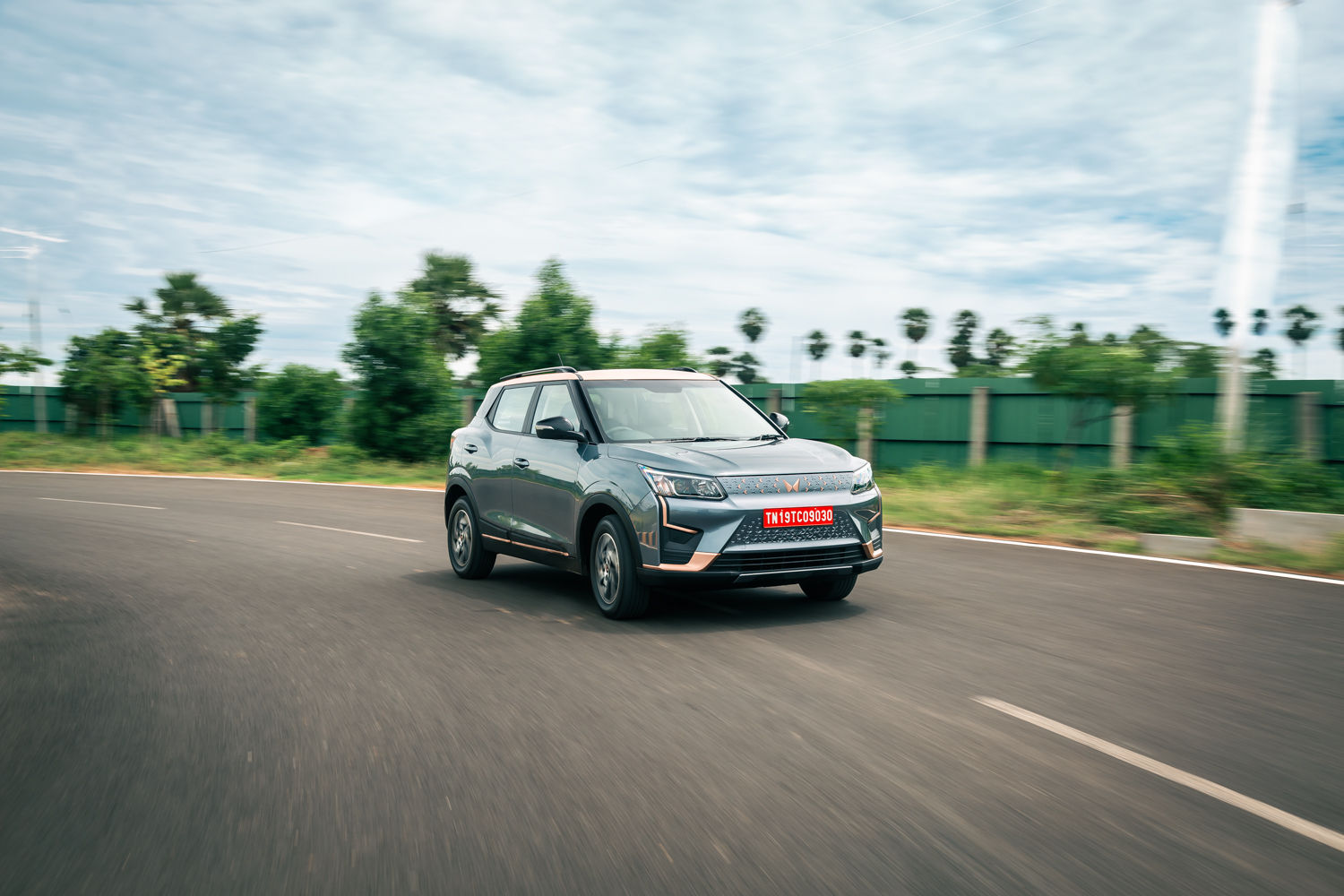 Mahindra XUV400 EV