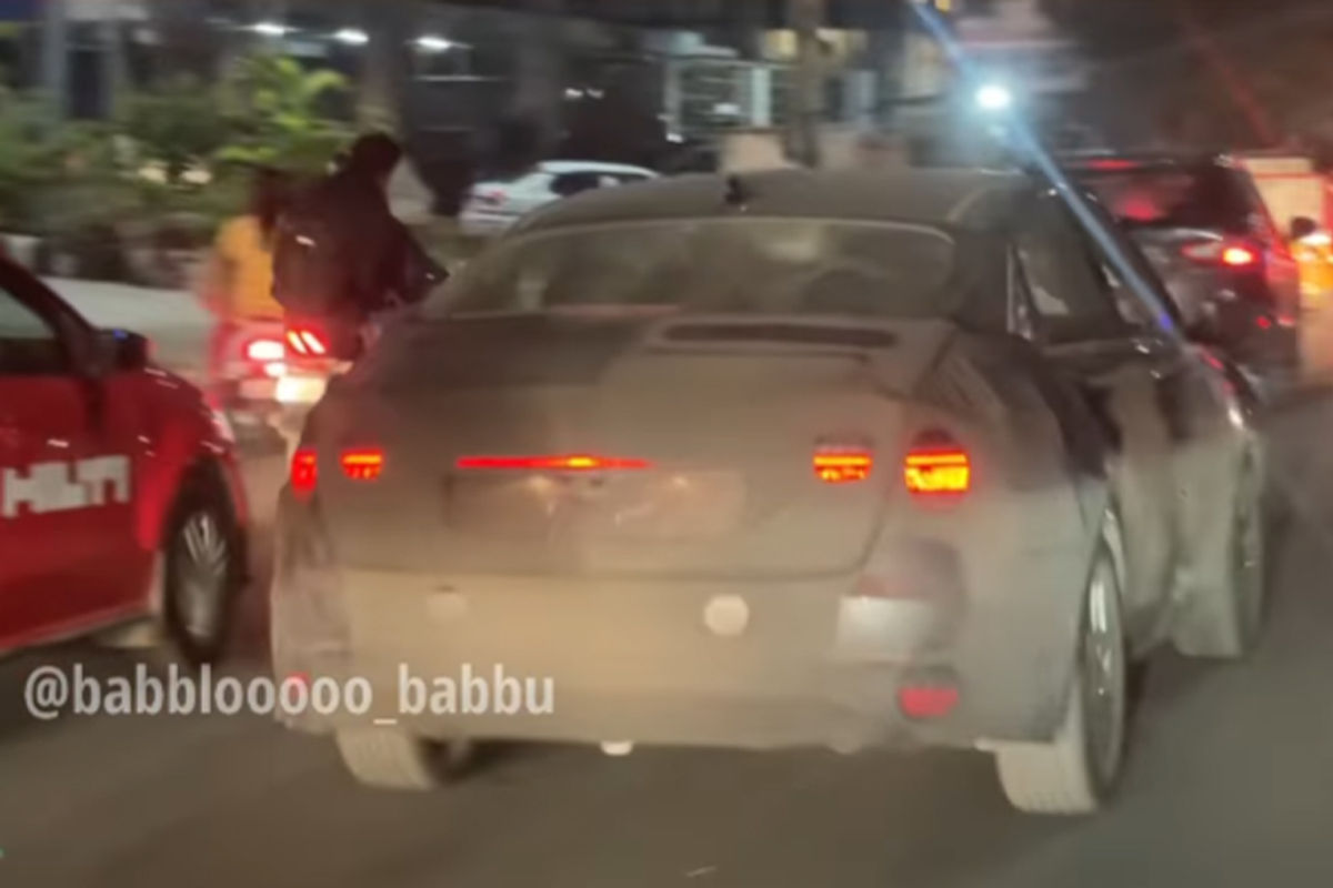 Facelifted Hyundai Verna Spied Facelifted Hyundai Verna Spied