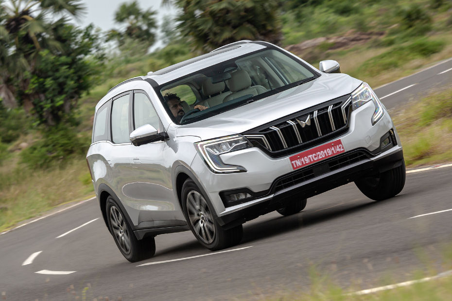 Mahindra XUV700 Mahindra XUV700