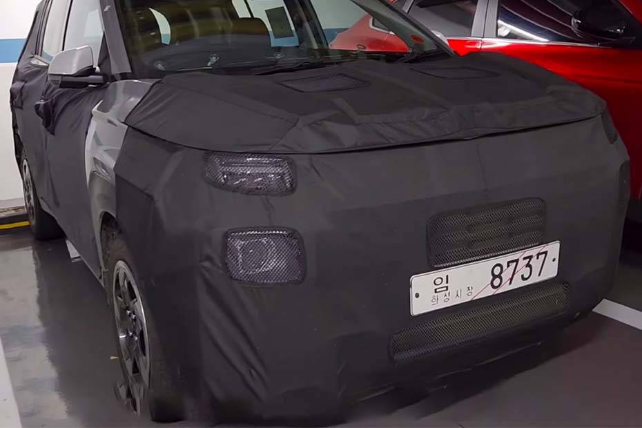Hyundai micro SUV headlights and LED DRLs