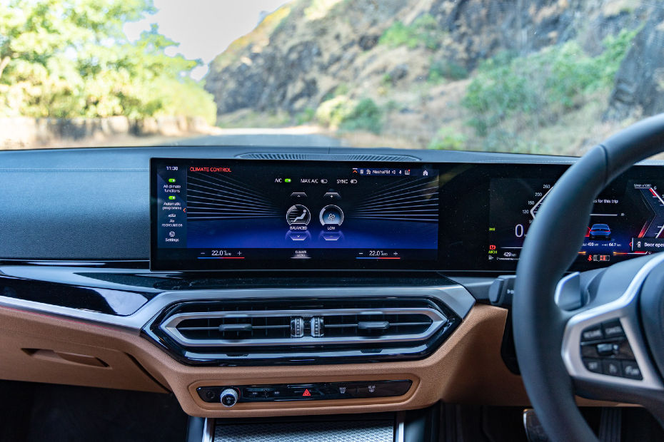 BMW 3 Series Gran Limousine Display