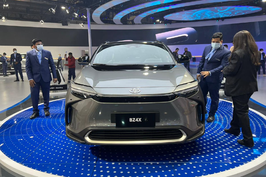 Toyota bZ4X Front