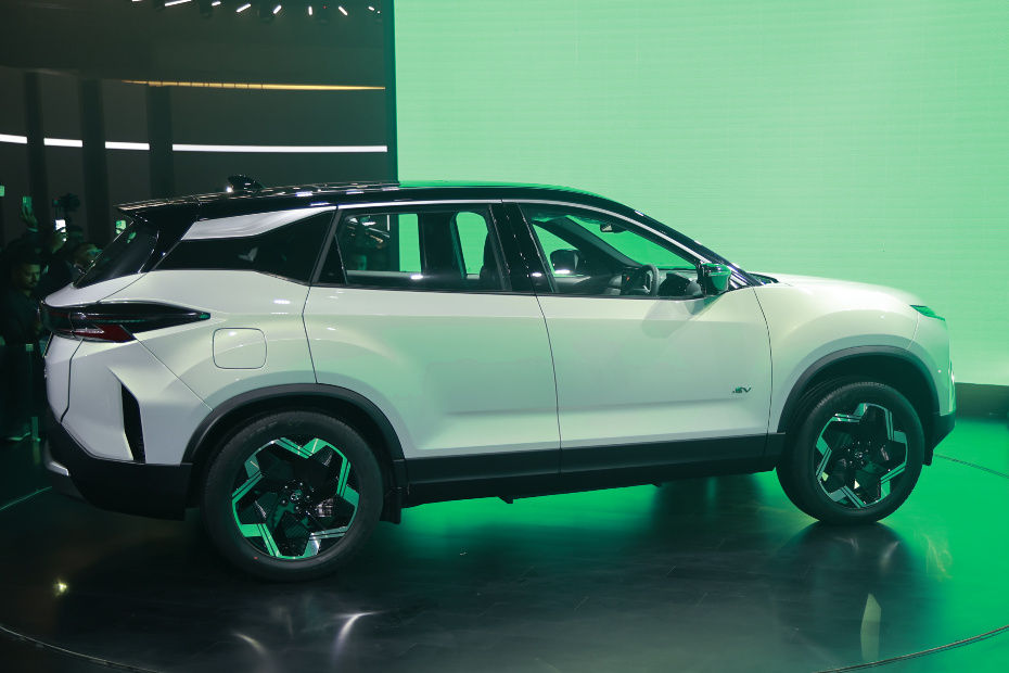 Tata Harrier EV at Auto Expo 2023