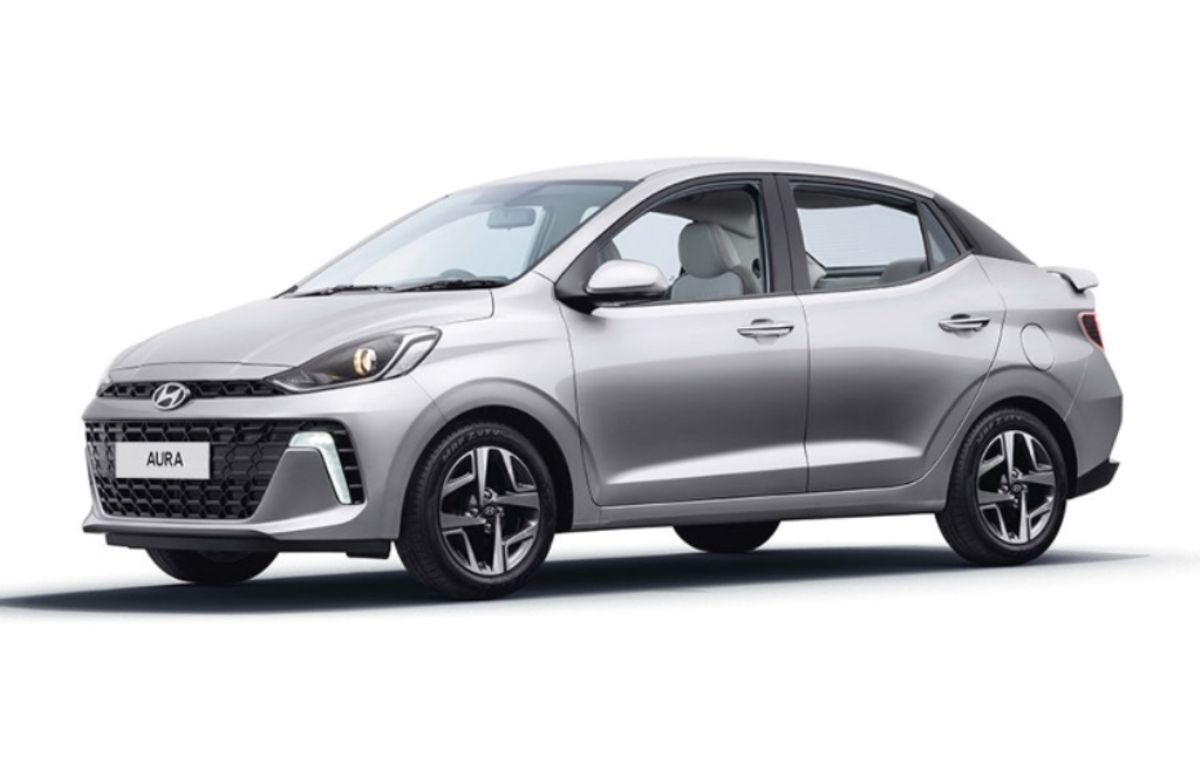 Facelifted Hyundai Aura