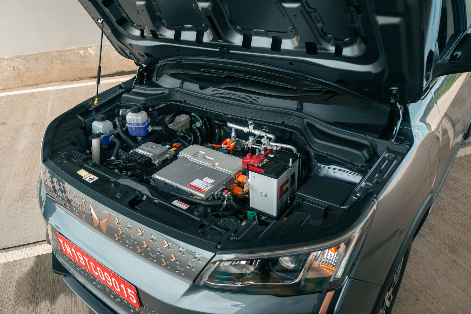 Mahindra XUV400 EV electric motor
