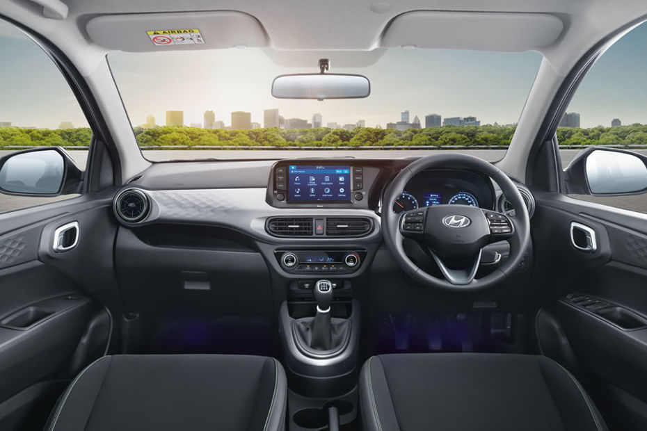 New Hyundai Grand i10 Nios front footwell illumination