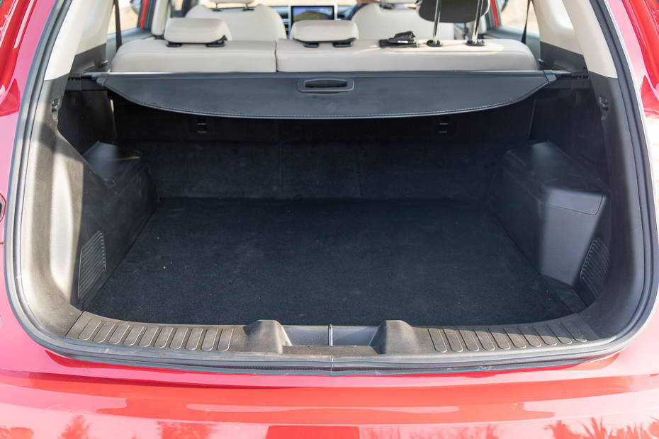 2023 MG Hector boot space