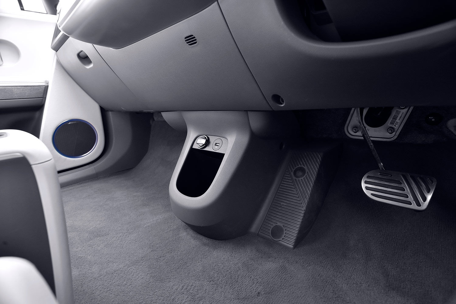 Hyundai Ioniq 5 Floor