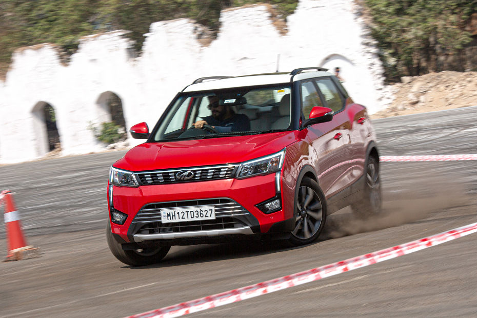 Mahindra XUV300 Mahindra XUV300