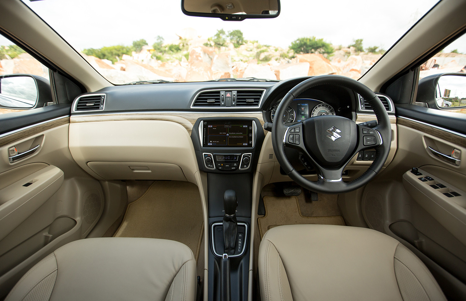 Maruti Ciaz Gets New Safety Features And DualTone Colour Options