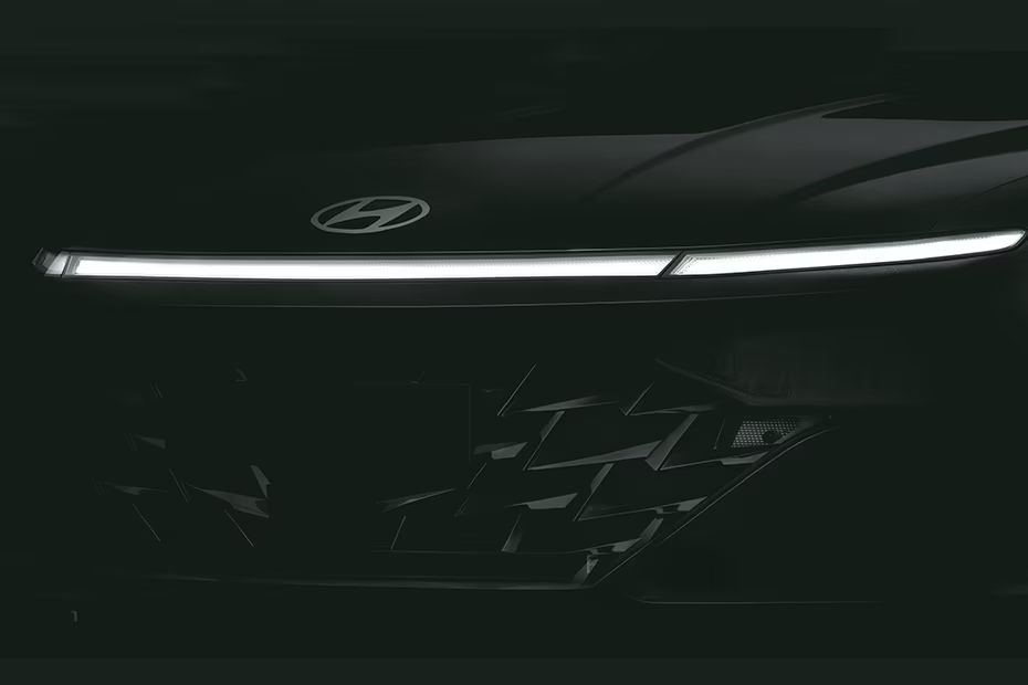 2023 Hyundai Verna DRLs