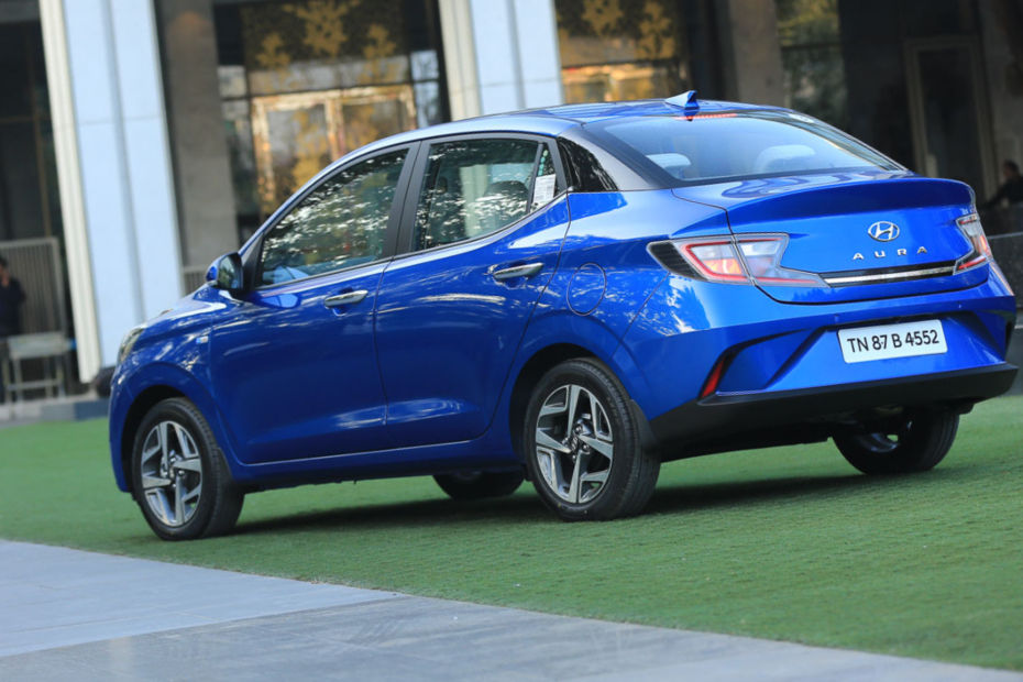 Pre-facelift Hyundai Aura