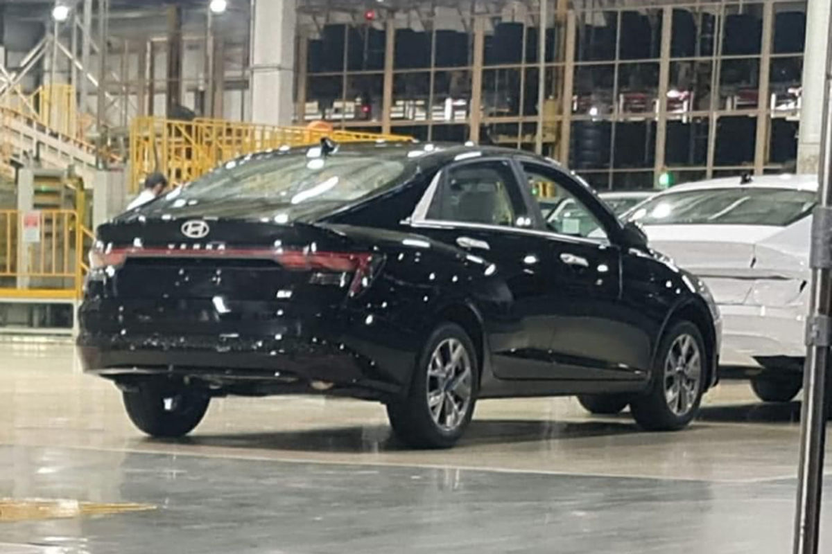 2023 Hyundai Verna spied 2023 Hyundai Verna spied