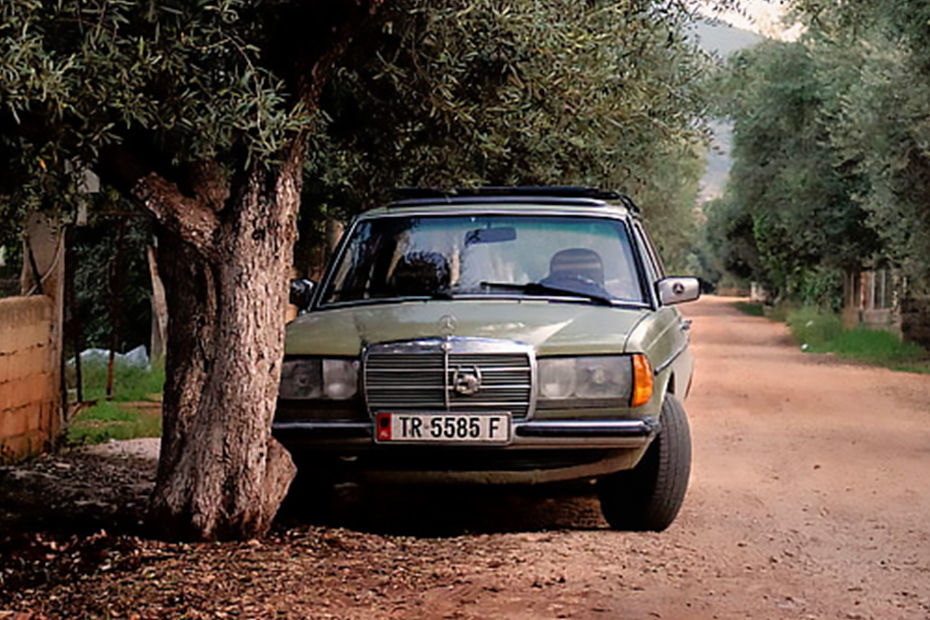 Mercedes-Benz in Albania Mercedes-Benz in Albania