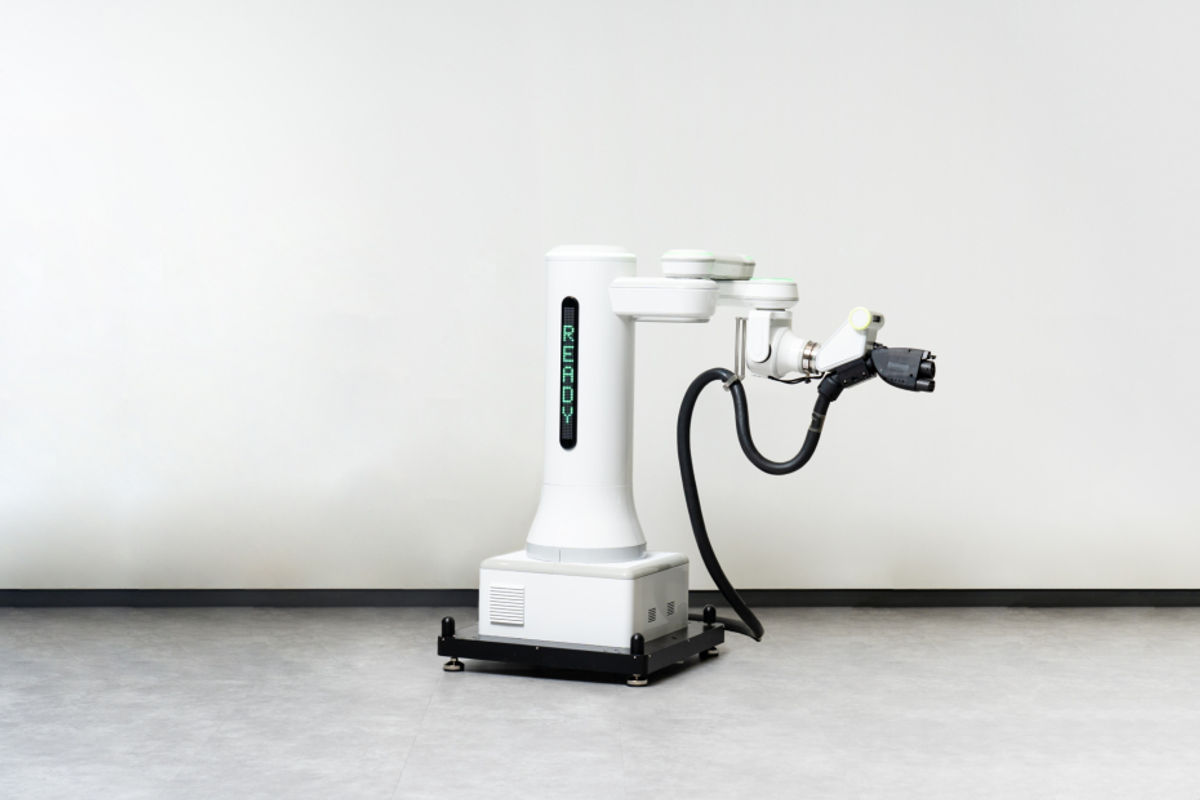 Hyundai Automatic EV Charging Robot