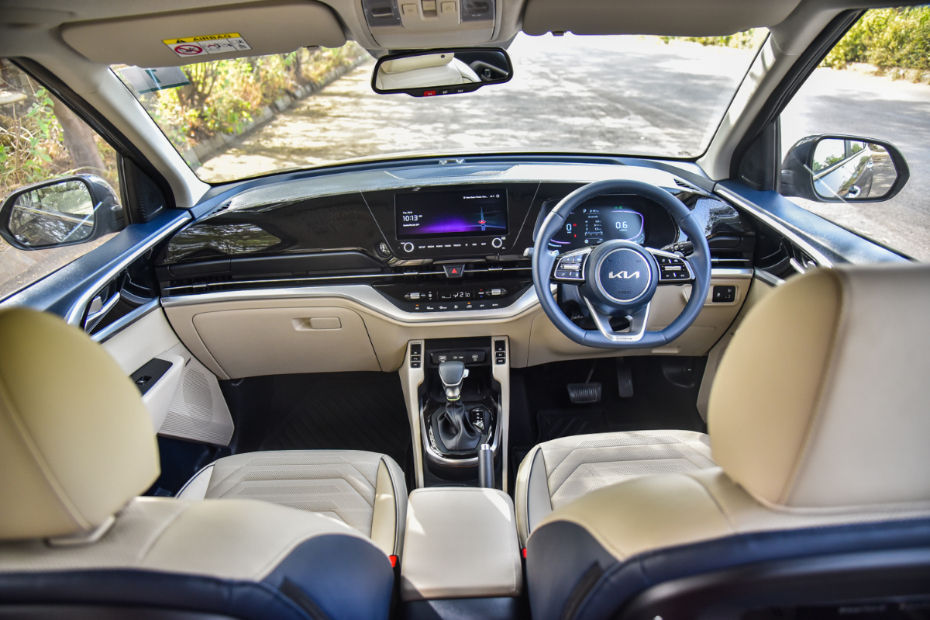 Kia Carens Cabin Kia Carens Cabin