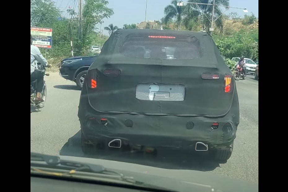 2023 Kia Seltos rear spied 2023 Kia Seltos rear spied