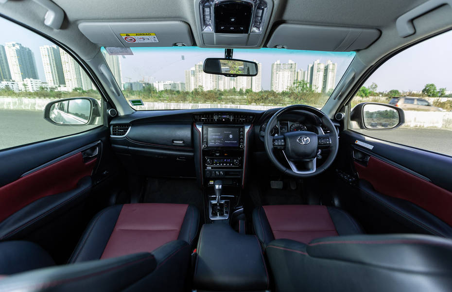 Toyota Fortuner Legender Toyota Fortuner Legender