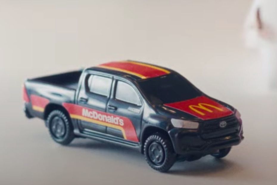 Toyota Hilux toy vehicle